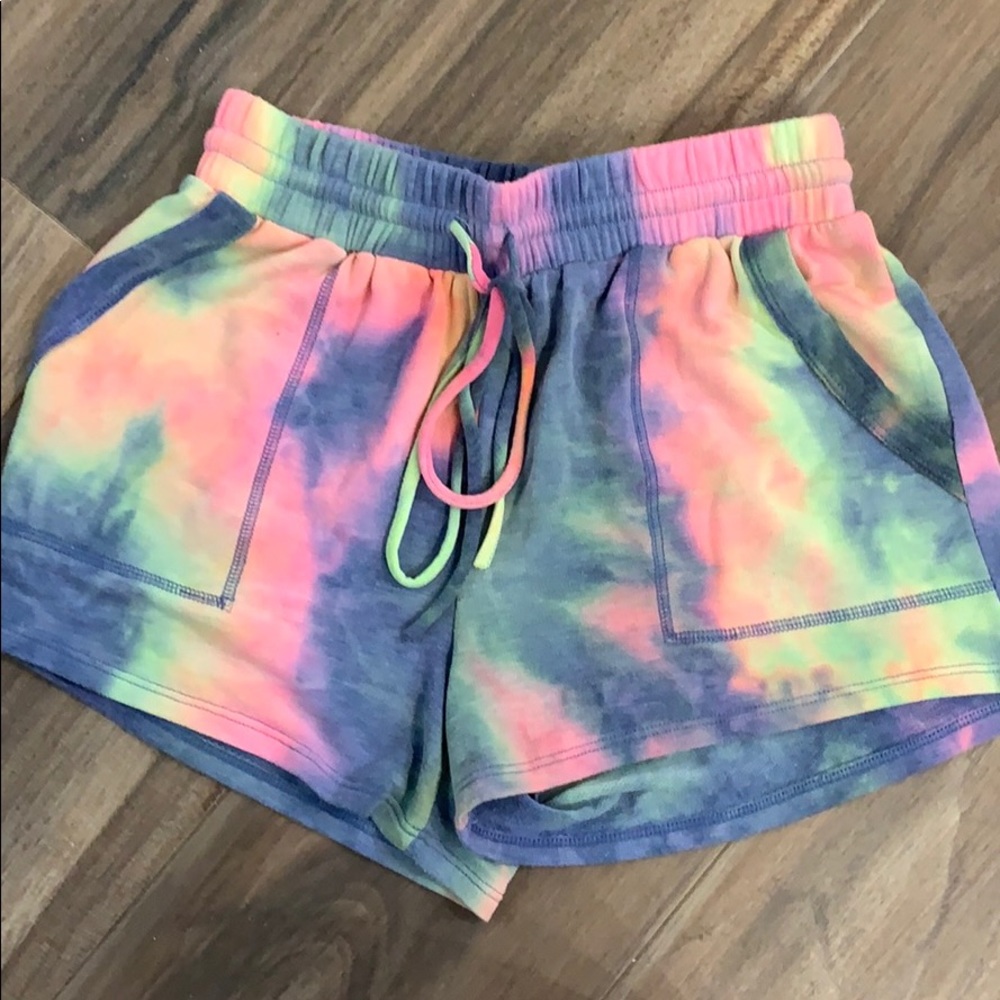 Vici tie dye shorts